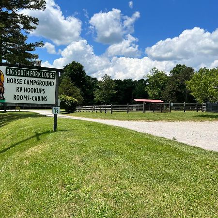Big South Fork Lodge Jamestown Bagian luar foto